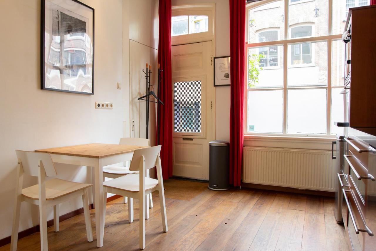 Kerkstraat Bed And Breakfast Apartment With Private Garden Amsterdam Exteriör bild